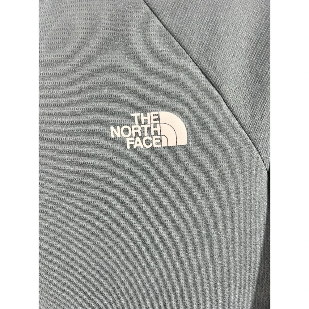 The North Face Hooded Performance Shirt Mens Blue Gray NF0A53B5 Long Sleeve